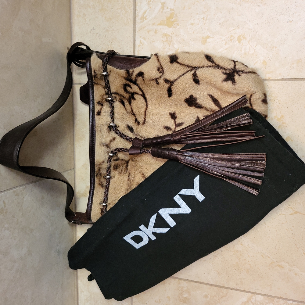DKNY leather and fur shoulder bag